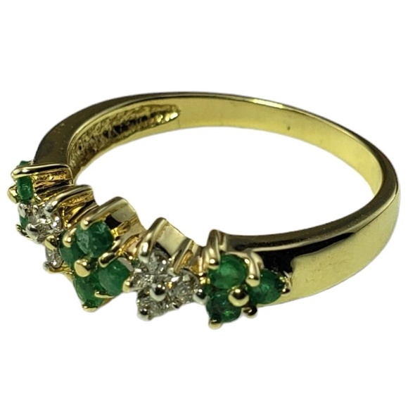 Vintage 14 Karat Yellow Gold Emerald and Diamond Ring Size 7 #15631 - Picture 5 of 8